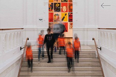 People Counting In Art Galleries 450 X 300 Px